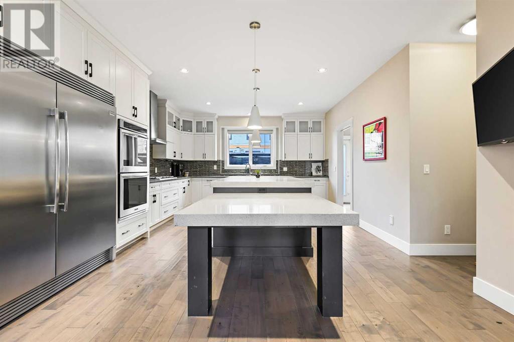 Single Family House for Sale in   Avenue SW South Calgary Calgary 