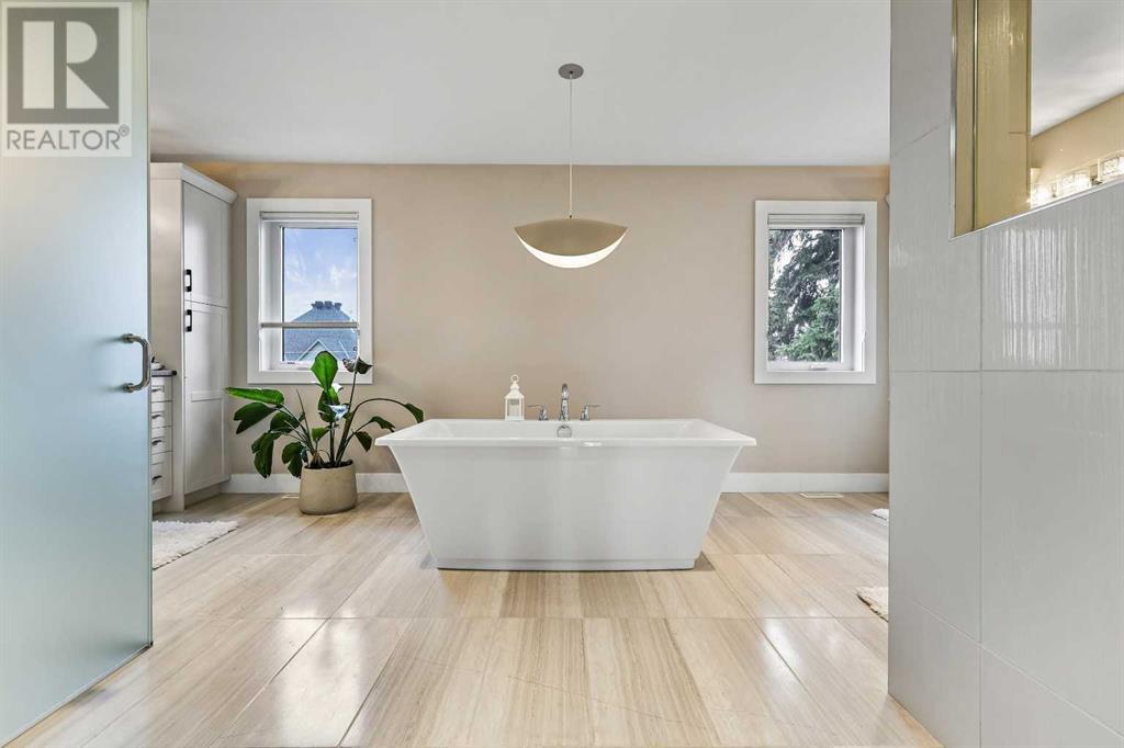 Single Family House for Sale in   Avenue SW South Calgary Calgary 
