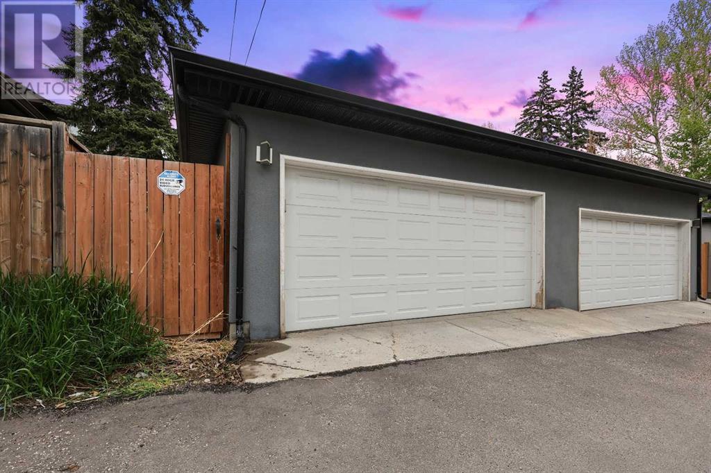 Single Family House for Sale in   Avenue SW South Calgary Calgary 
