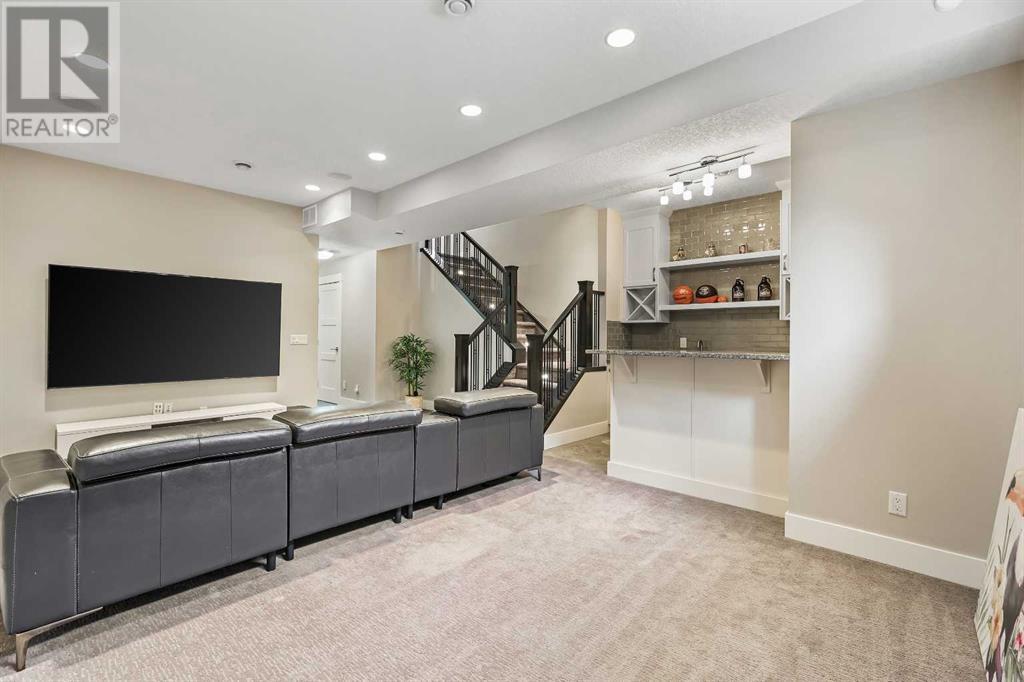 Single Family House for Sale in   Avenue SW South Calgary Calgary 