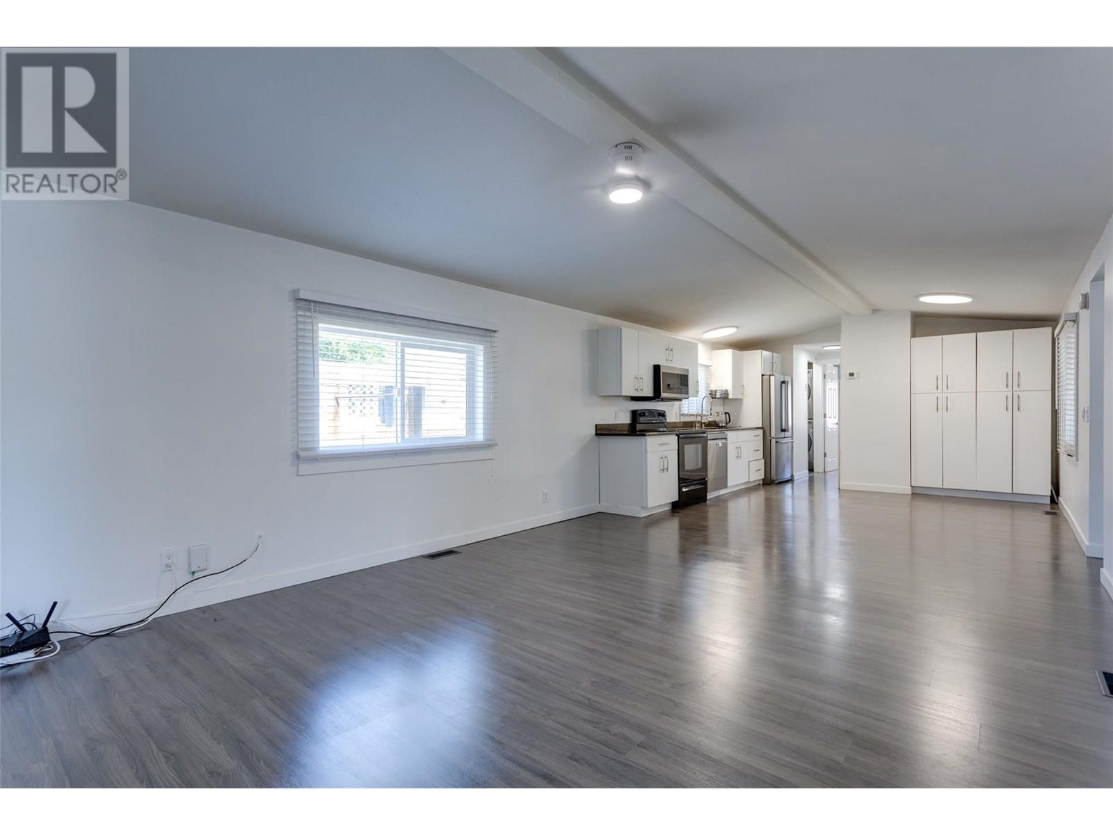 62 720 Commonwealth Road, Lake Country