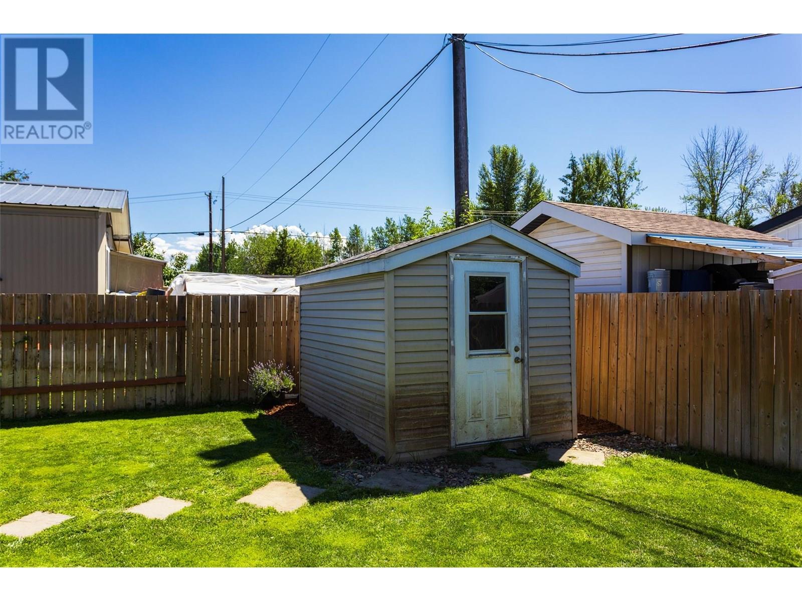 62 720 Commonwealth Road, Lake Country