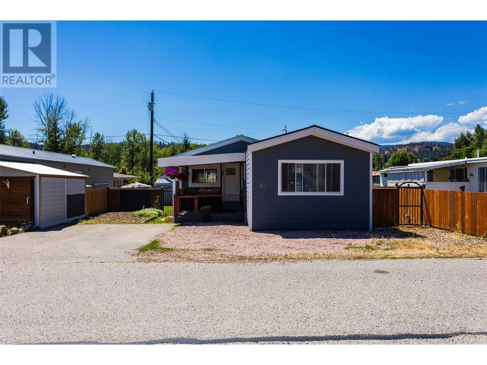 62 720 Commonwealth Road, Lake Country