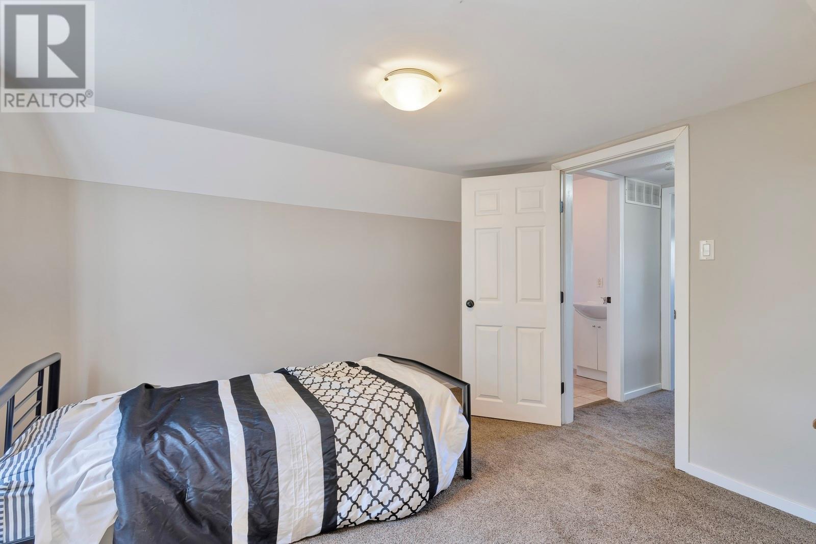  431 Valley Road, Kelowna