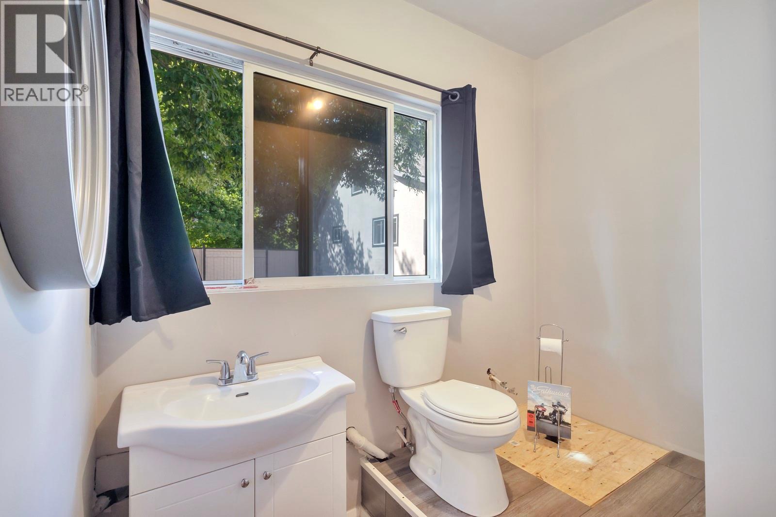  431 Valley Road, Kelowna