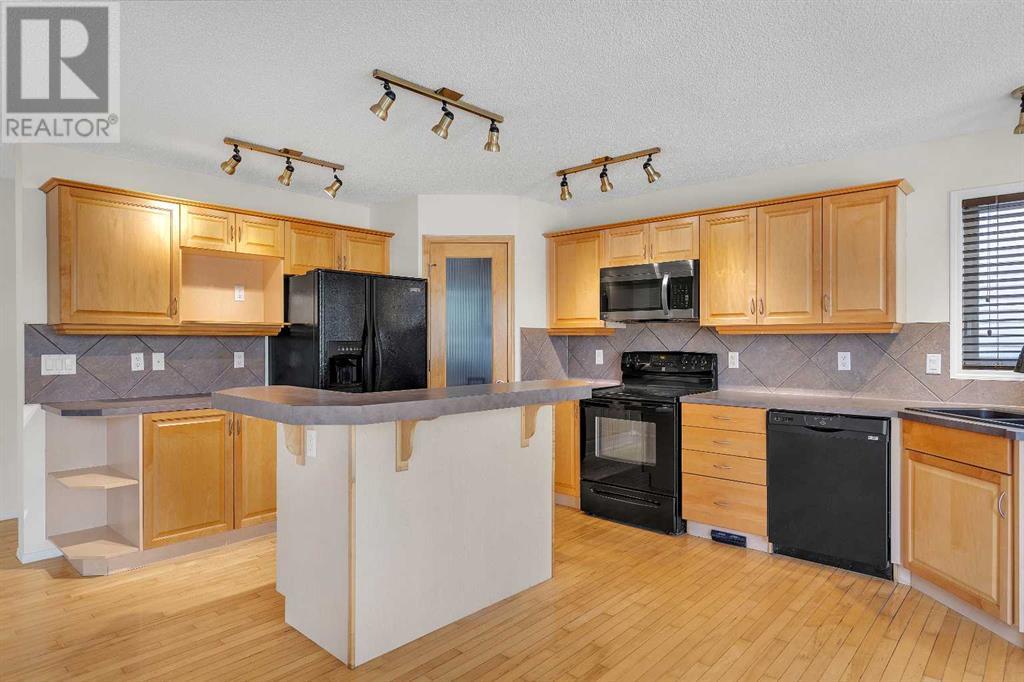Single Family House for Sale in  Coventry Hills Drive NE Coventry Hills Calgary 