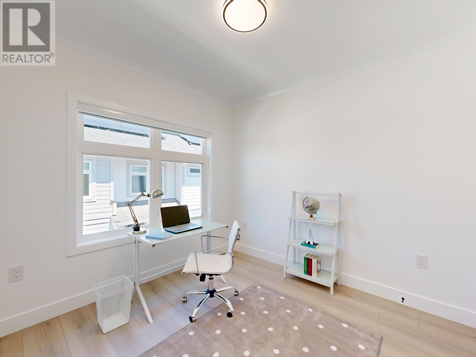 #9-7100 ASH Street, Richmond