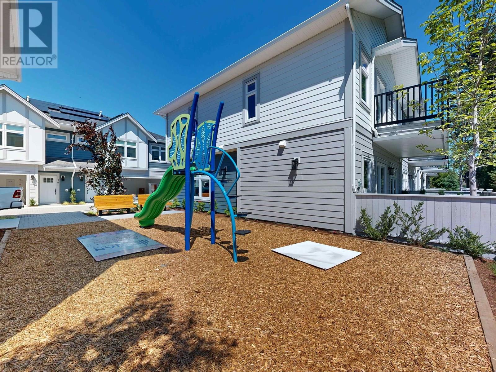 #9-7100 ASH Street, Richmond