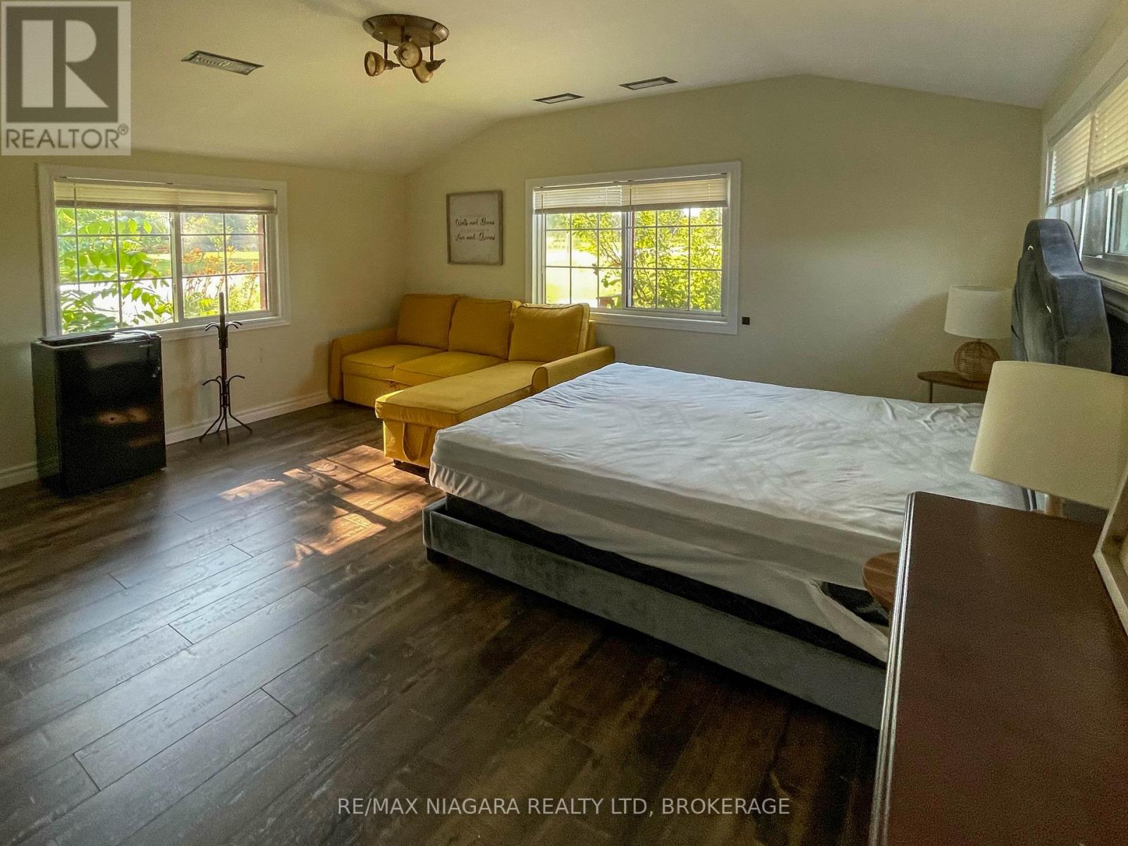 Photo 16 of 9959 Beck Road, Niagara Falls ON