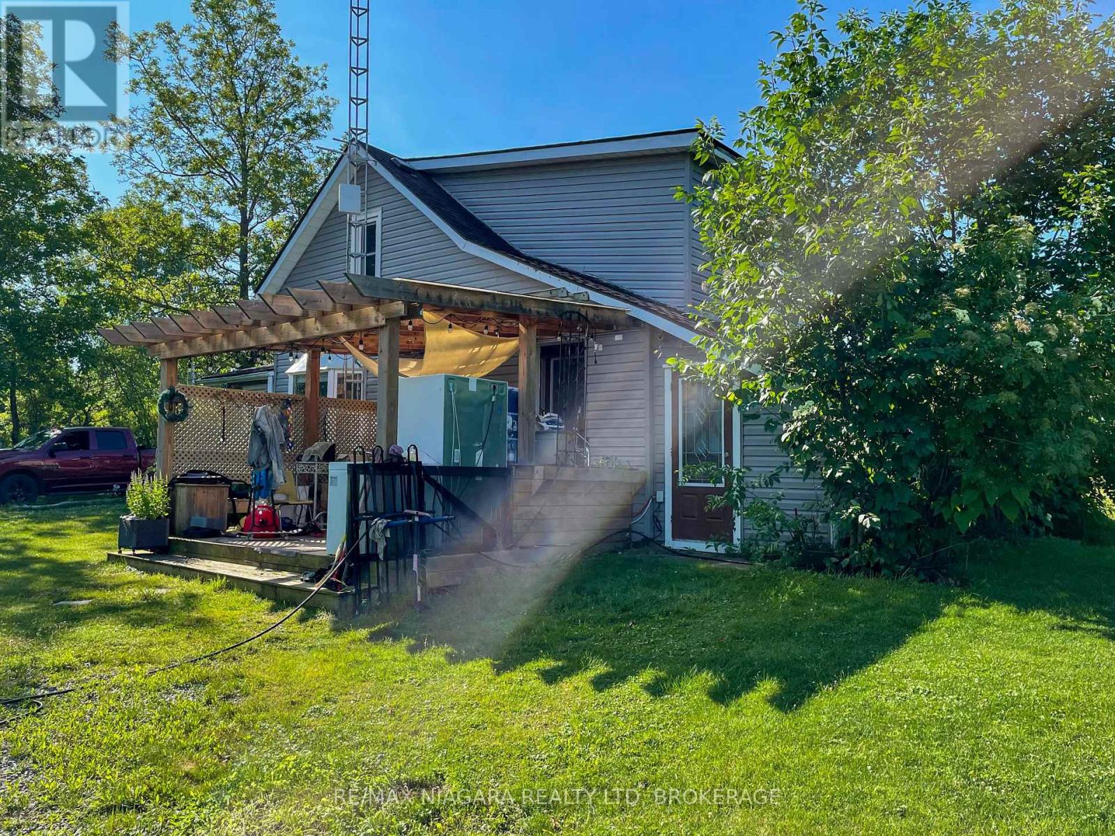 Photo 25 of 9959 Beck Road, Niagara Falls ON