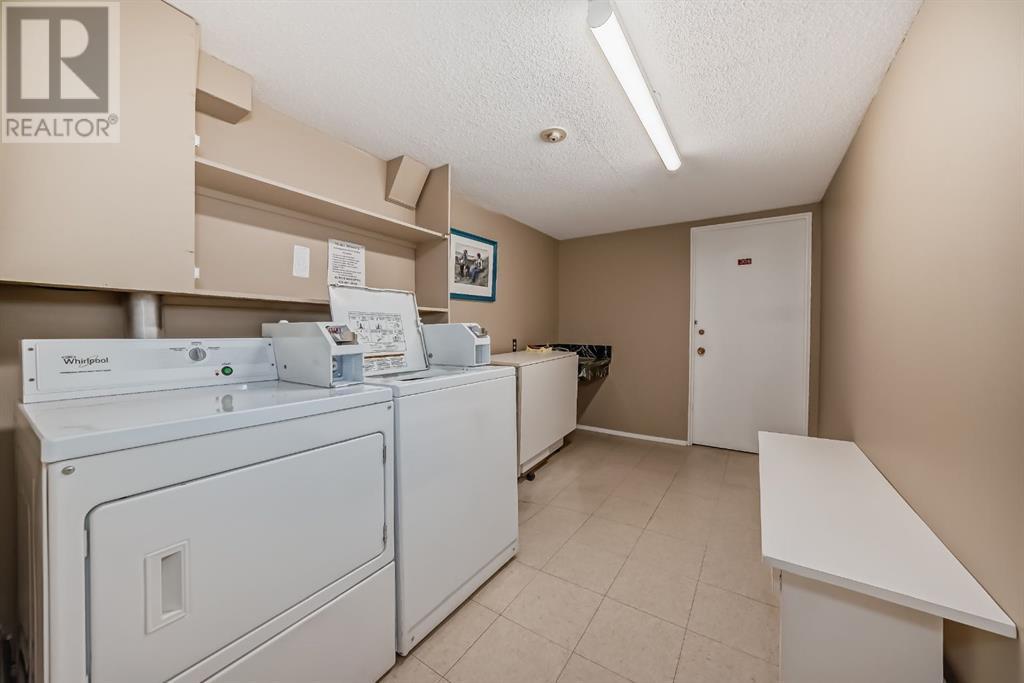 Single Family House Low rise for Sale in   Cedar Crescent SW Spruce Cliff Calgary 