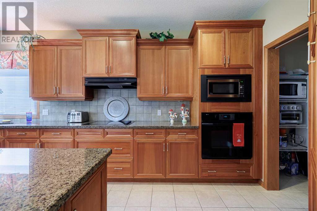 Single Family House for Sale in  Arbour Vista Road NW Arbour Lake Calgary 
