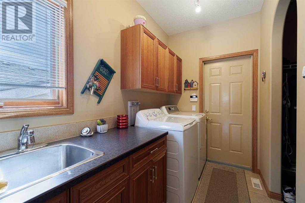 Single Family House for Sale in  Arbour Vista Road NW Arbour Lake Calgary 