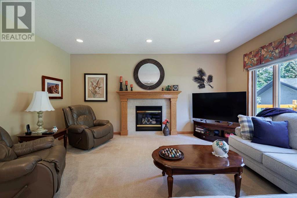 Single Family House for Sale in  Arbour Vista Road NW Arbour Lake Calgary 