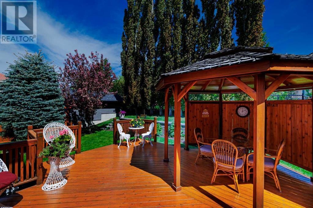 Single Family House for Sale in  Arbour Vista Road NW Arbour Lake Calgary 