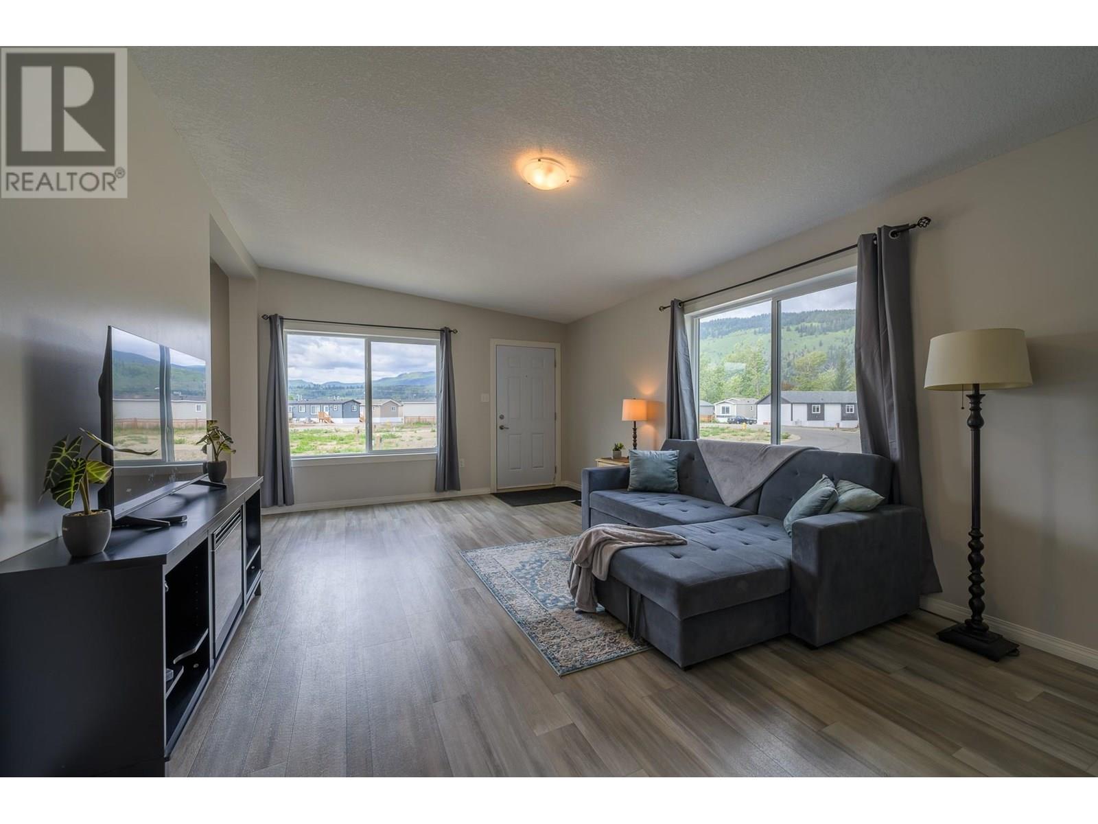 Photo 6 of 235 Aylmer Road Unit 52, Chase BC