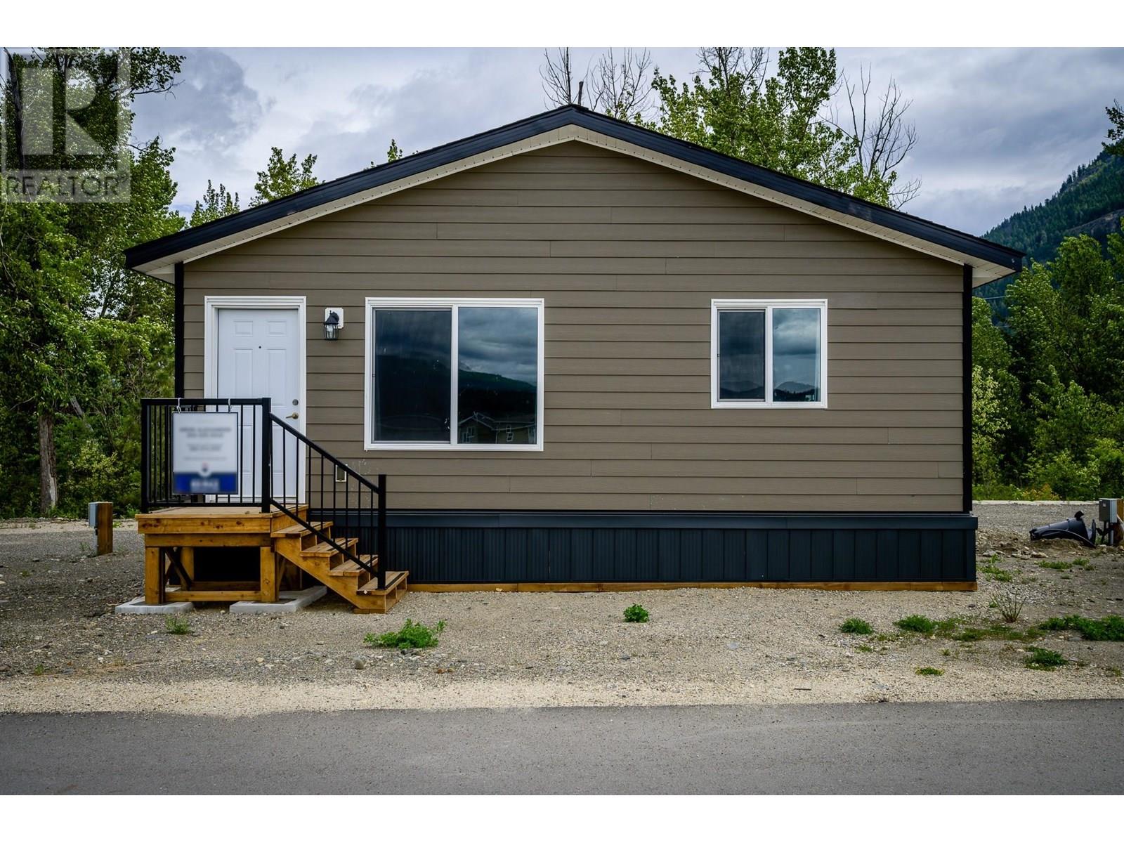 Photo 8 of 235 Aylmer Road Unit 52, Chase BC