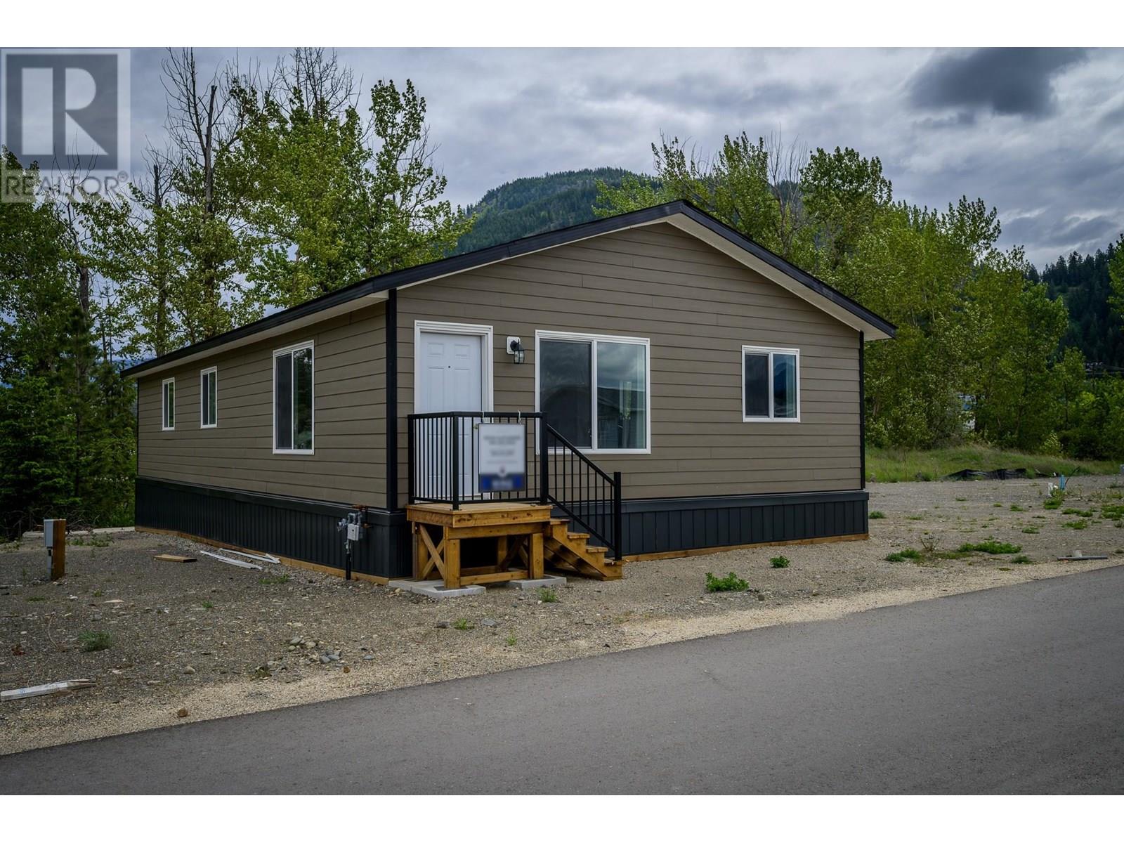 Photo 14 of 235 Aylmer Road Unit 52, Chase BC