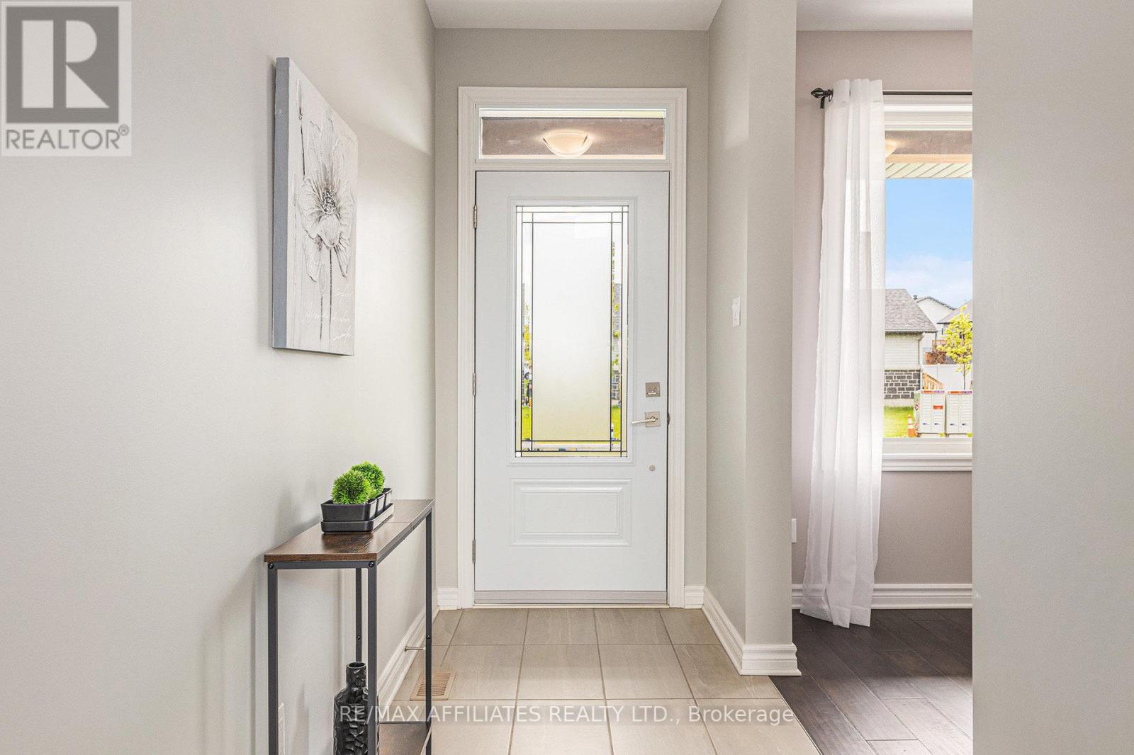Photo 9 of 137 Seabert Drive, Arnprior ON
