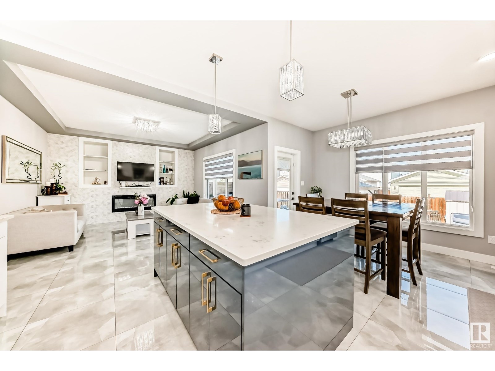 Photo 17 of 17920 59 St Nw, Edmonton AB