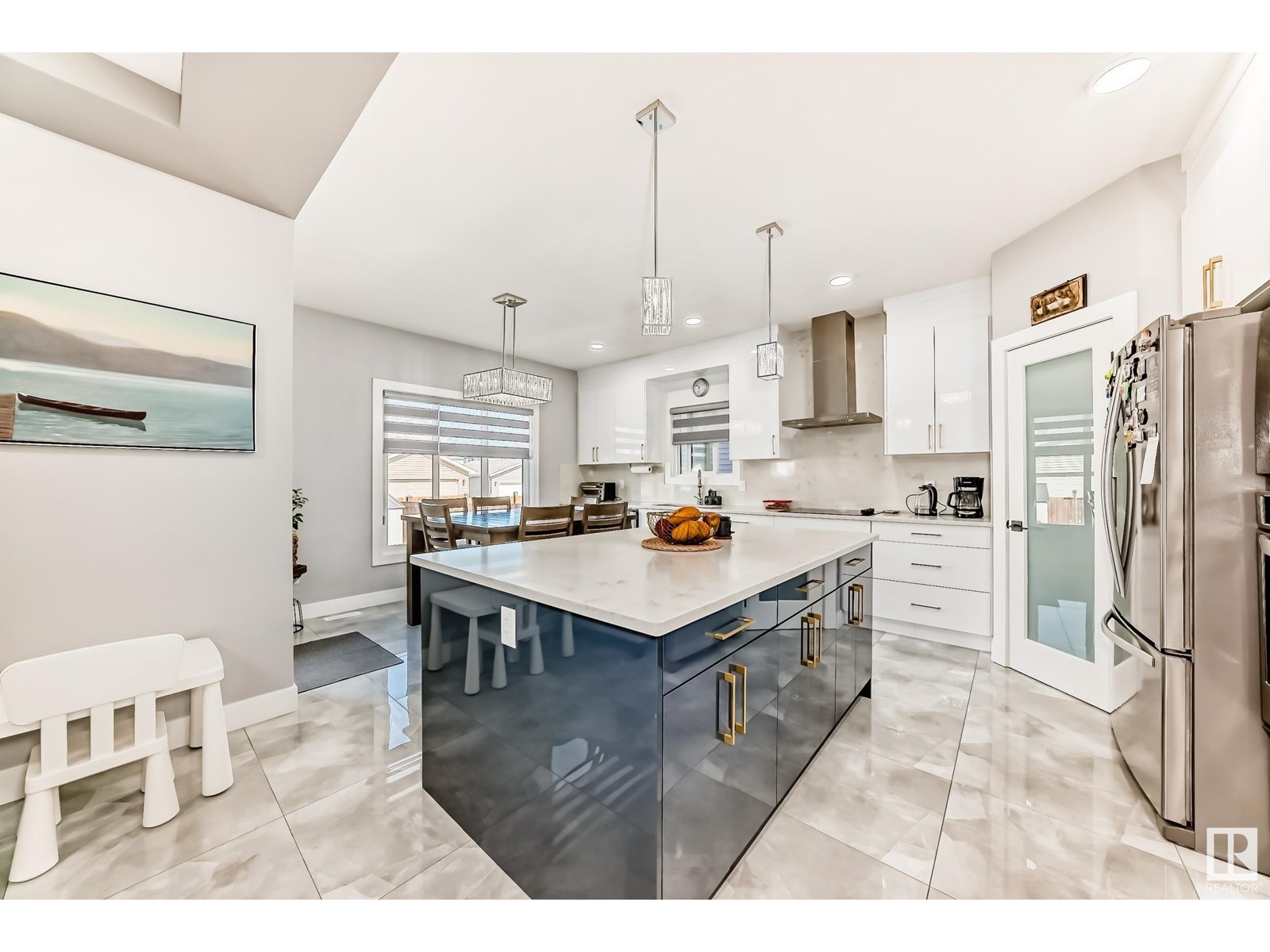 Photo 18 of 17920 59 St Nw, Edmonton AB