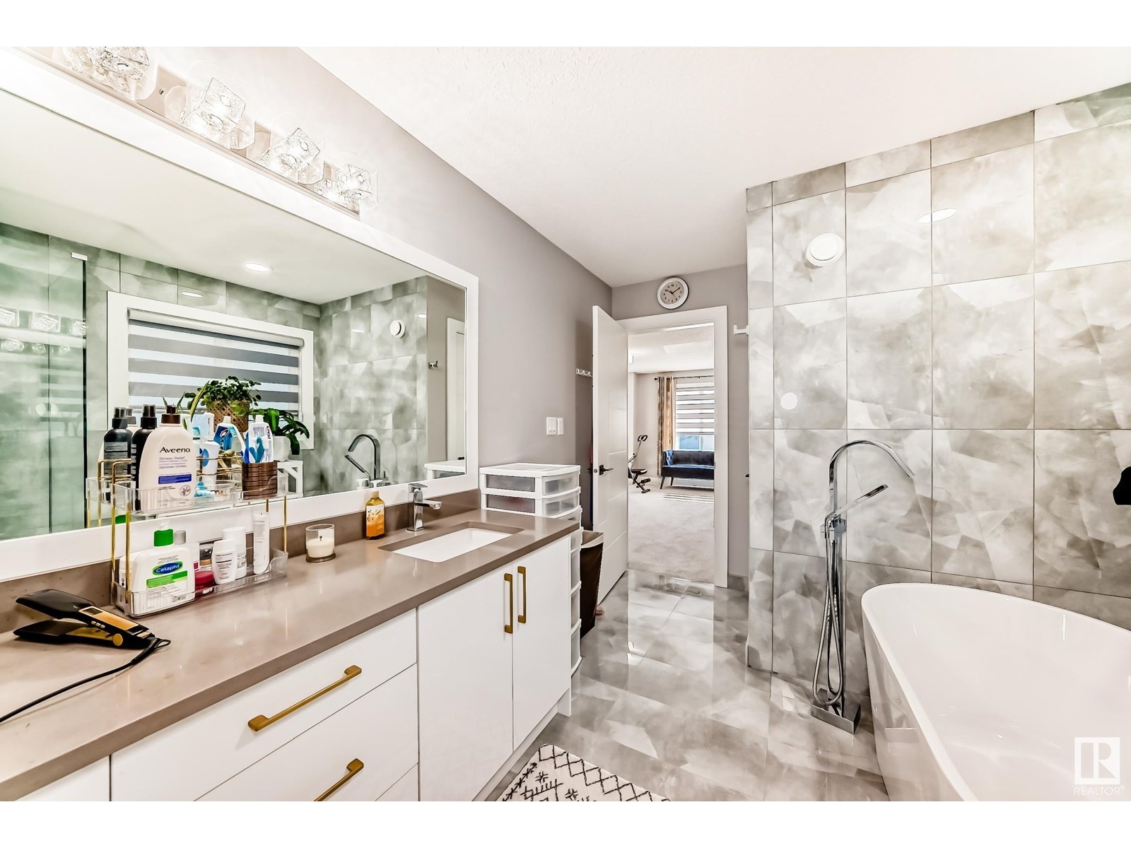 Photo 22 of 17920 59 St Nw, Edmonton AB