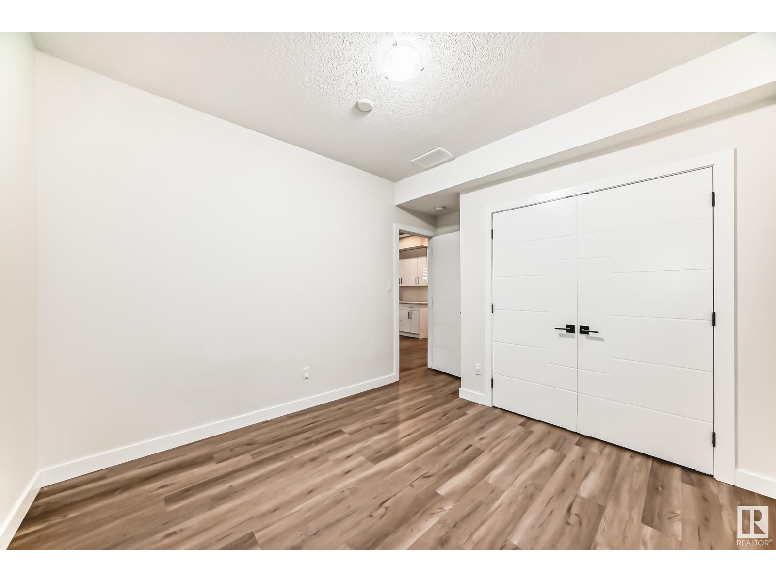 Photo 26 of 17920 59 St Nw, Edmonton AB