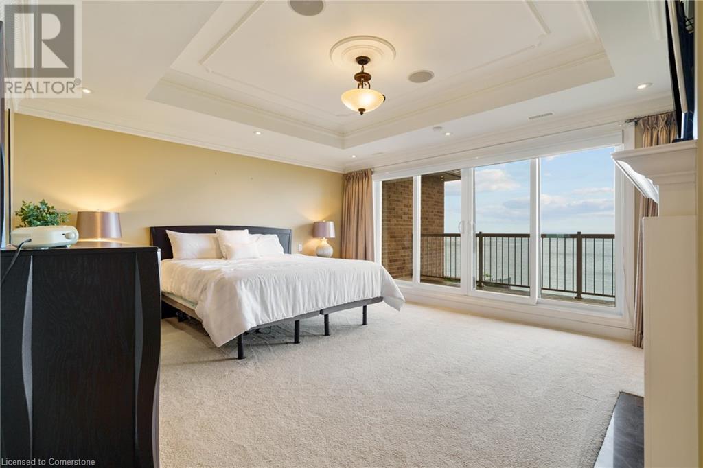 Photo 30 of 56 Aquamarine Drive, Hamilton ON