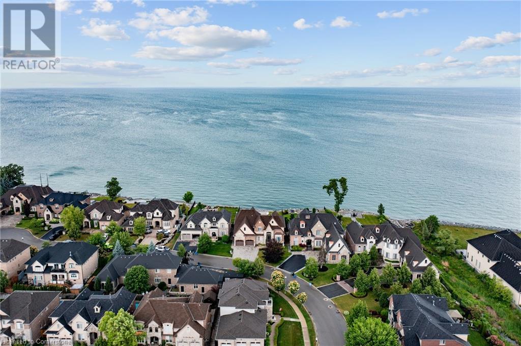 Photo 11 of 56 Aquamarine Drive, Hamilton ON