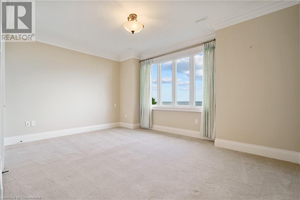 Photo 20 of 56 Aquamarine Drive, Hamilton ON