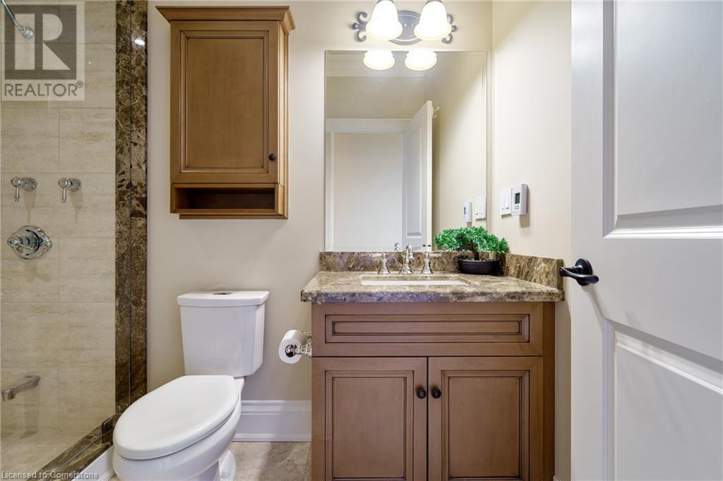 Photo 33 of 56 Aquamarine Drive, Hamilton ON