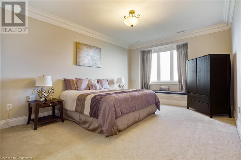Photo 18 of 56 Aquamarine Drive, Hamilton ON