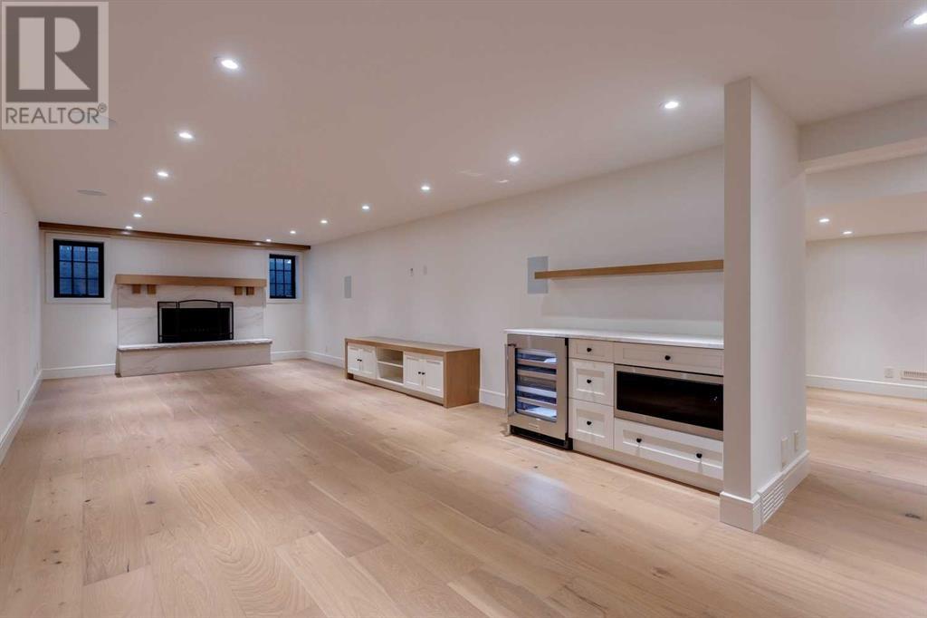Single Family House for Sale in  Kenosee Place SW Kelvin Grove Calgary 