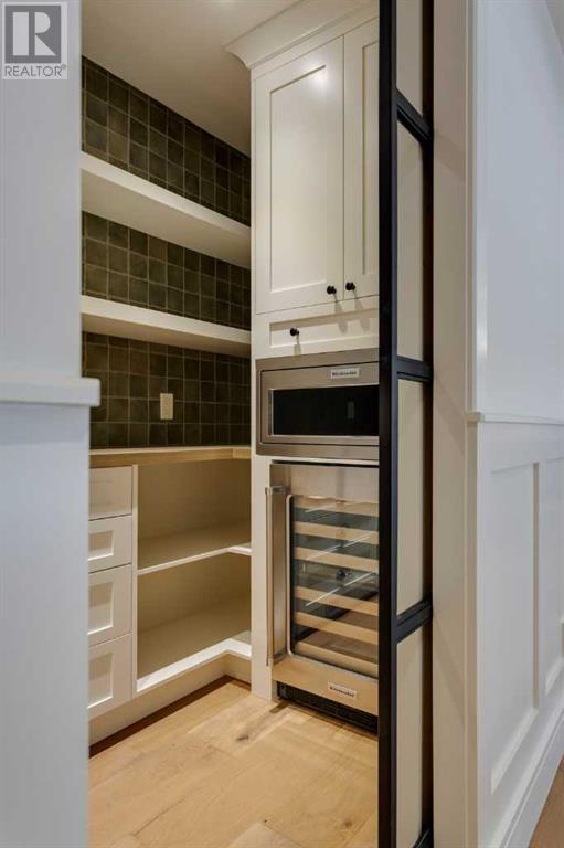 Single Family House for Sale in  Kenosee Place SW Kelvin Grove Calgary 