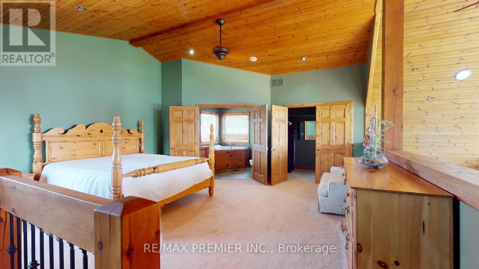 Photo 16 of 31 Paradise Boulevard, Ramara ON