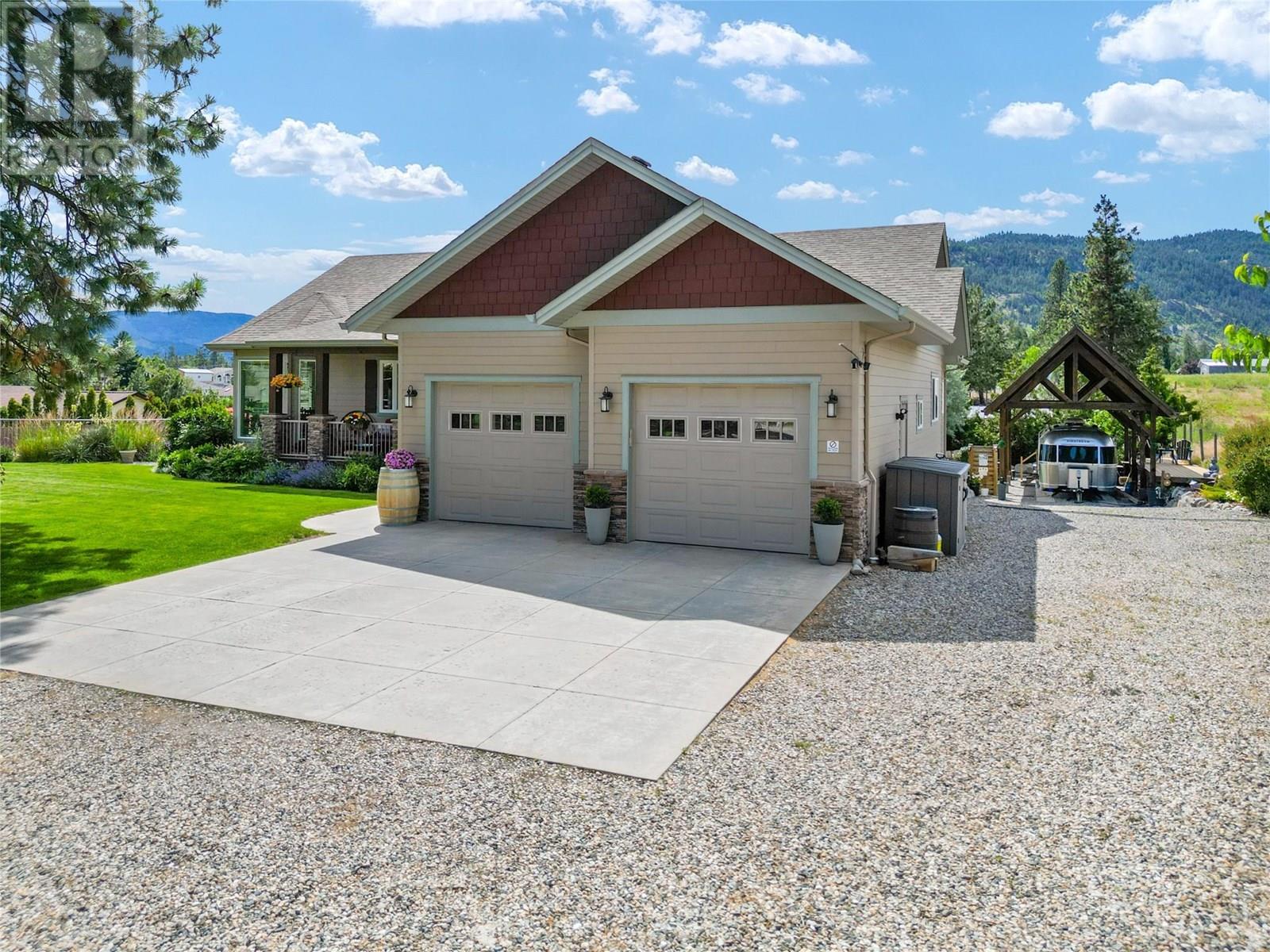 5120 Cousins Road, Peachland