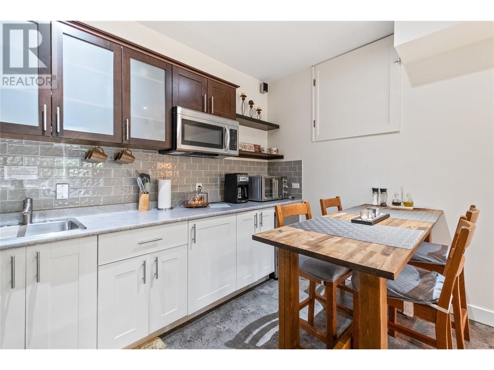 5120 Cousins Road, Peachland