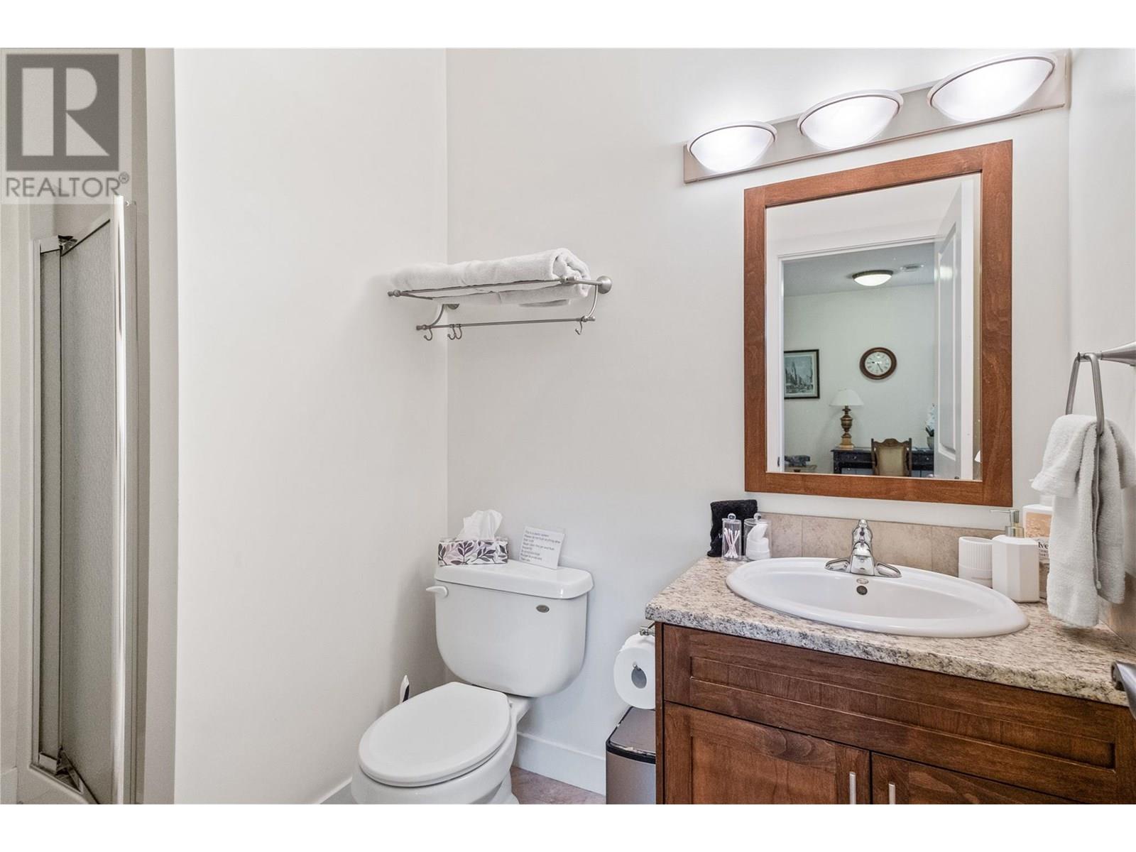 5120 Cousins Road, Peachland