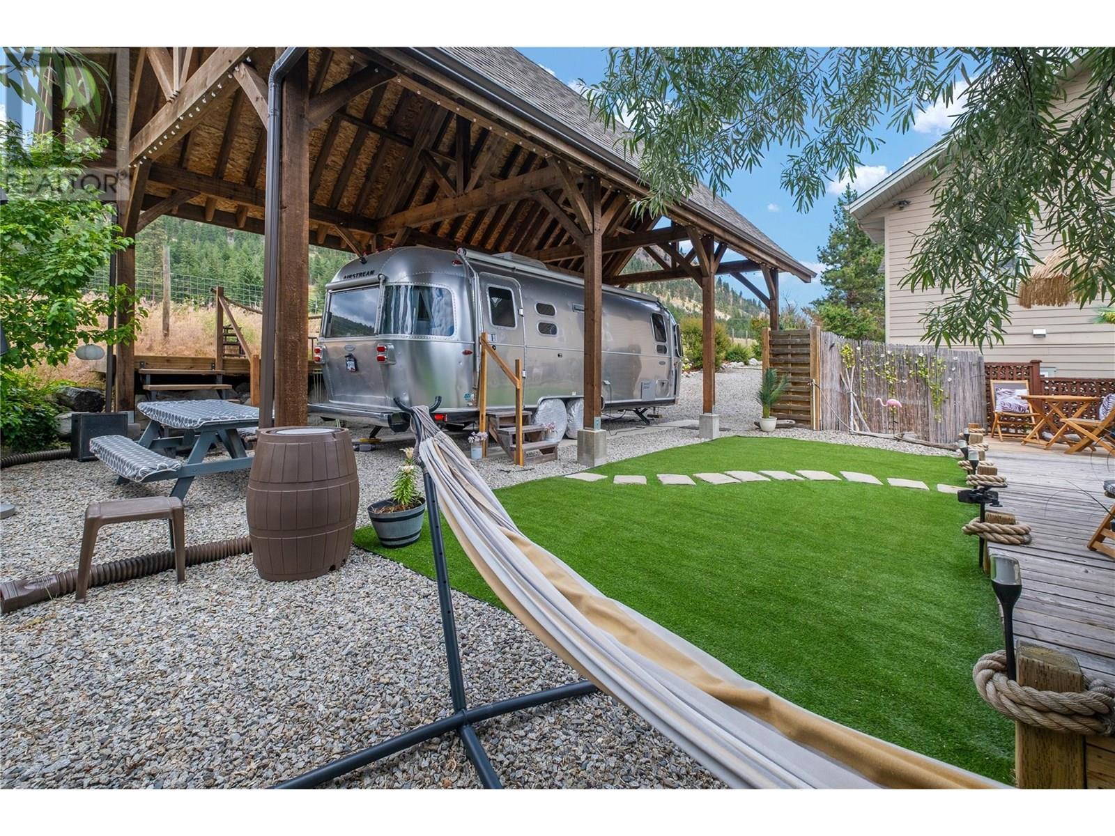 5120 Cousins Road, Peachland