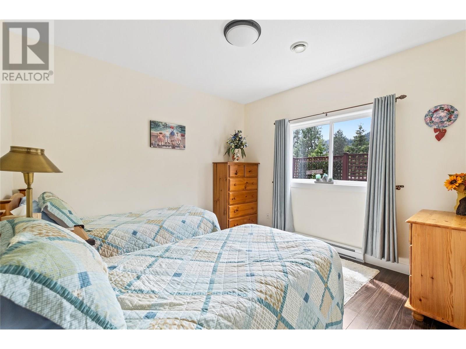 5120 Cousins Road, Peachland