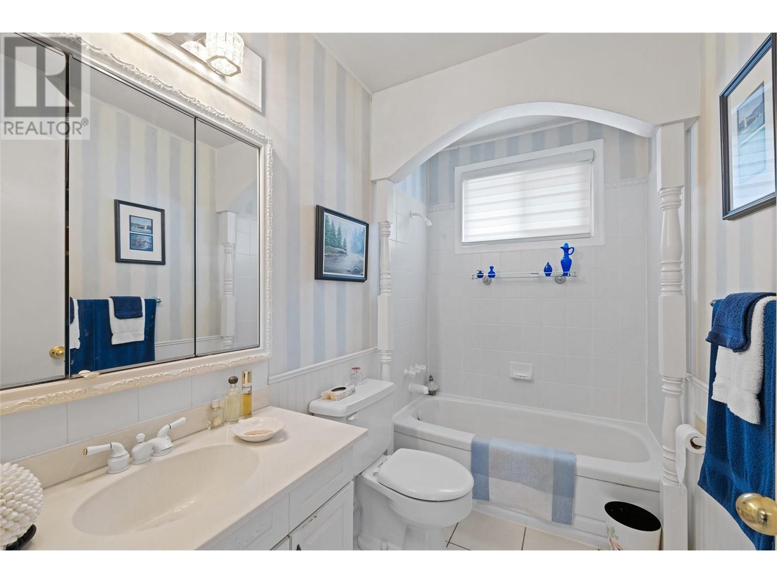  2436 Apollo Road, West Kelowna