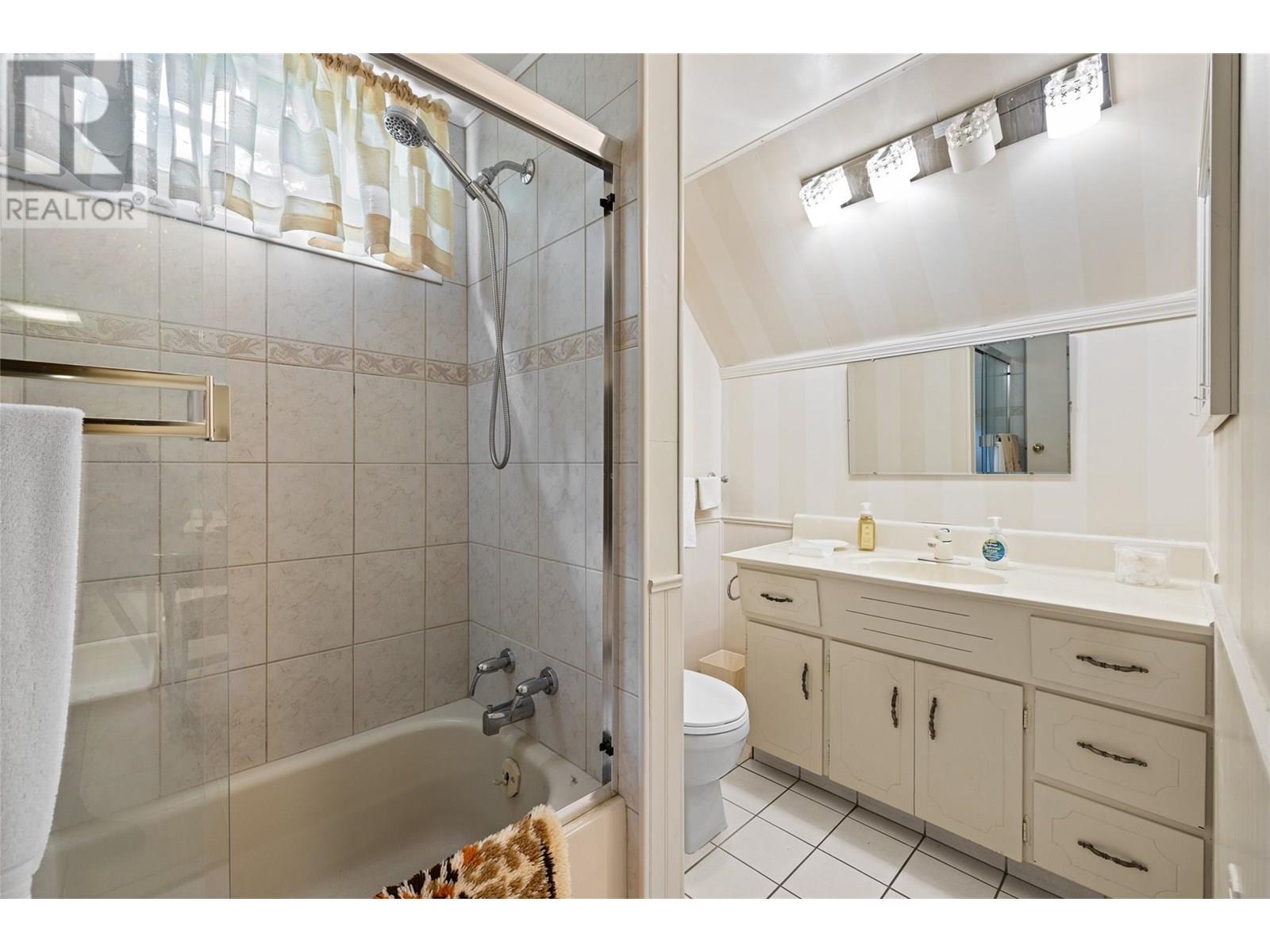  2436 Apollo Road, West Kelowna