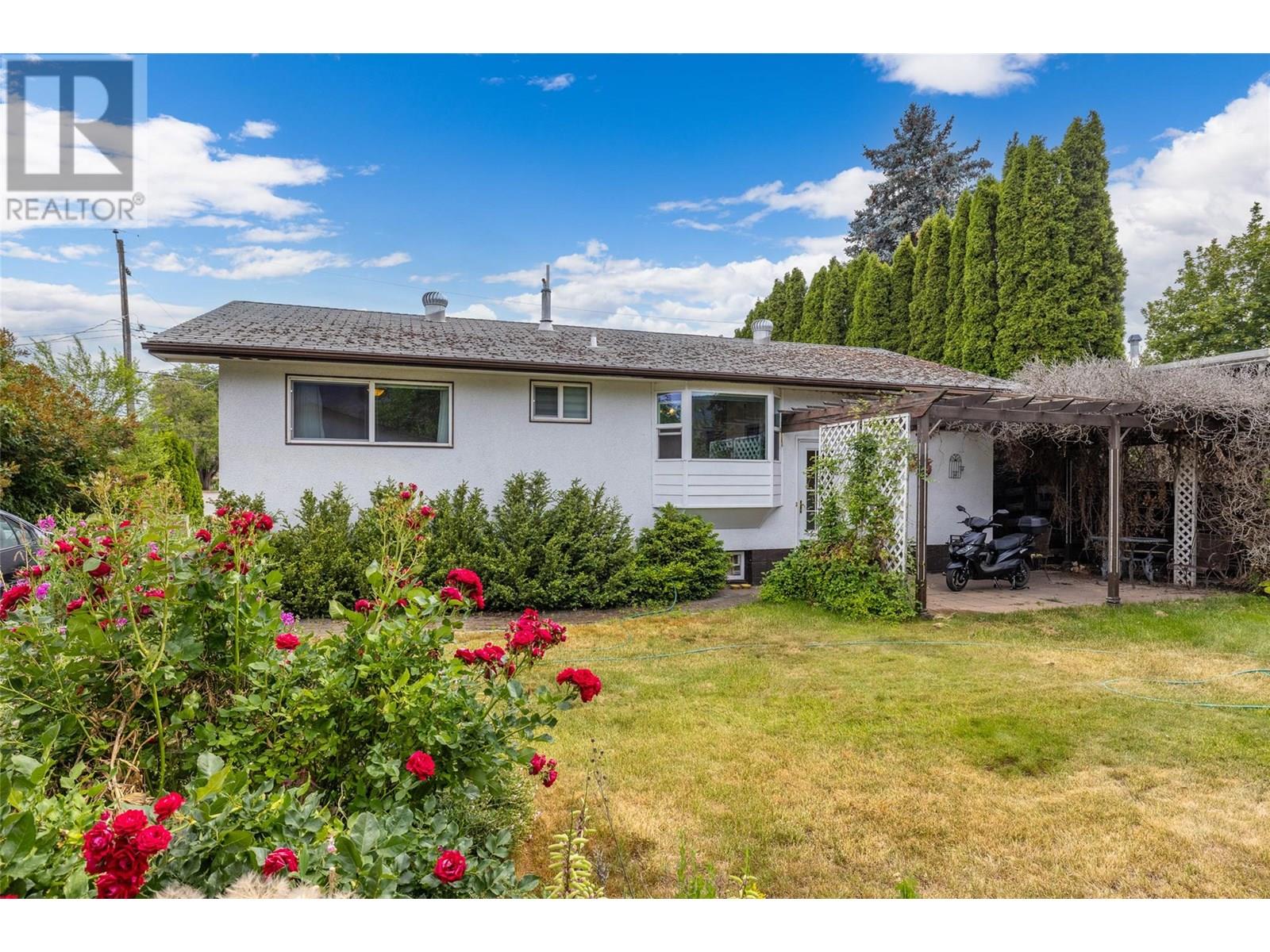  2436 Apollo Road, West Kelowna