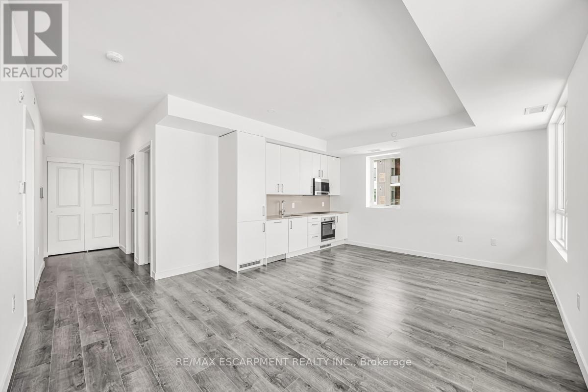 Photo 23 of 301 7549 A Kalar Road, Niagara Falls ON