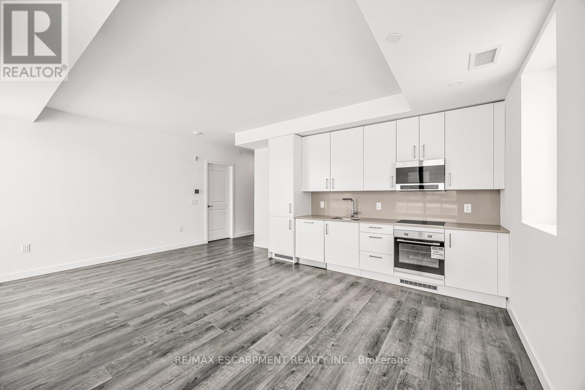 Photo 24 of 301 7549 A Kalar Road, Niagara Falls ON
