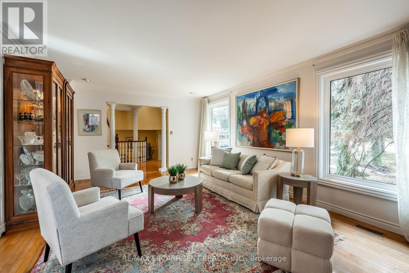 Photo 13 of 887 Montgomery Drive, Hamilton ON