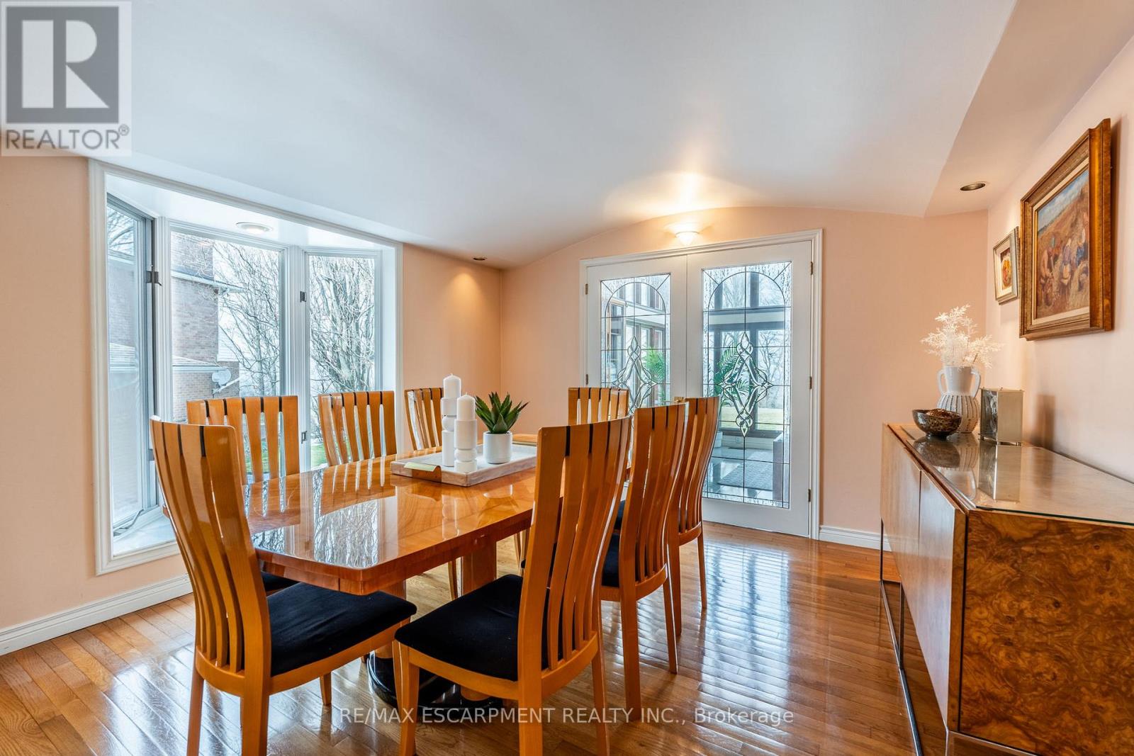Photo 14 of 887 Montgomery Drive, Hamilton ON