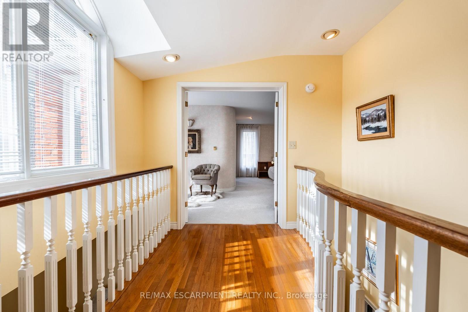Photo 25 of 887 Montgomery Drive, Hamilton ON