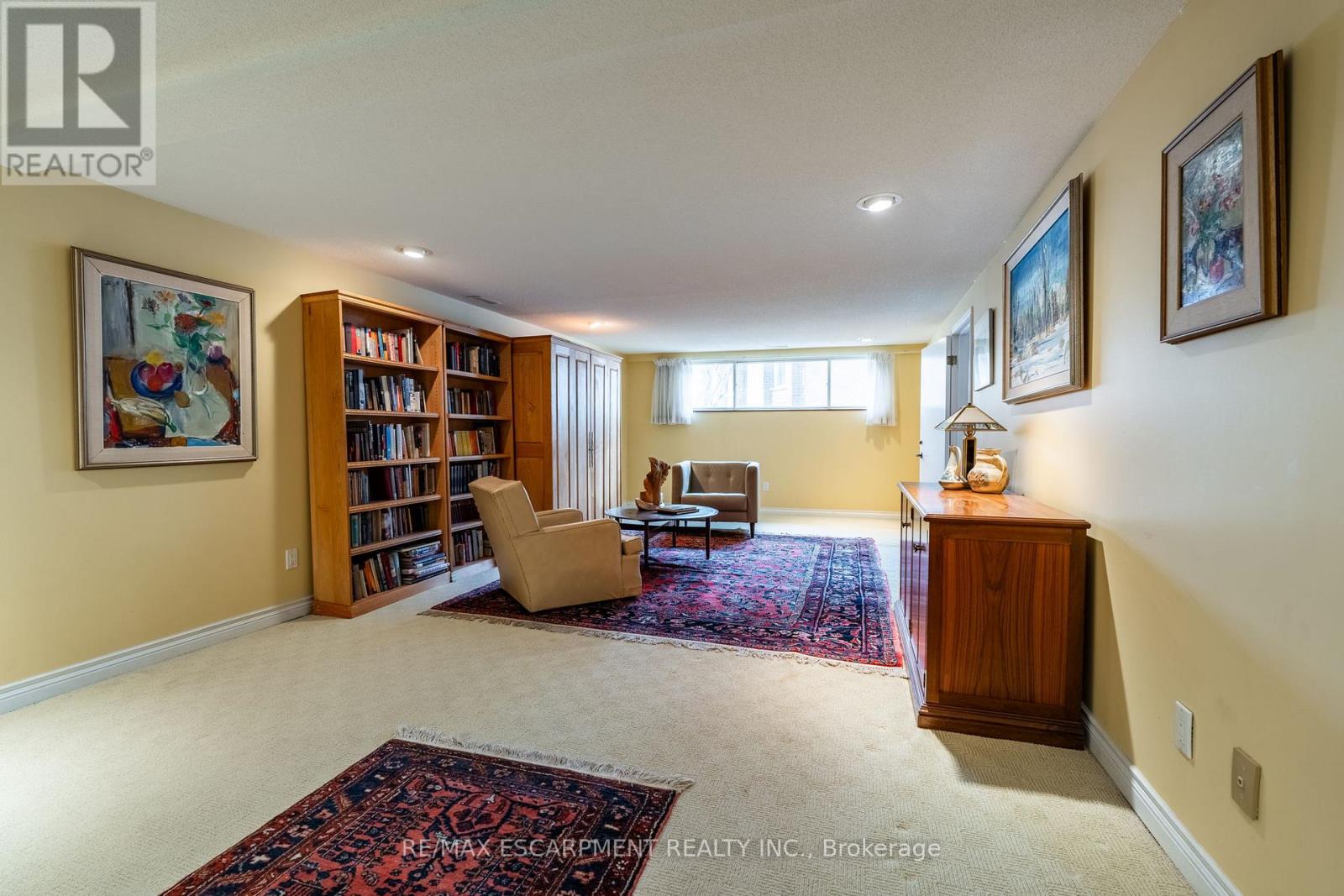 Photo 39 of 887 Montgomery Drive, Hamilton ON