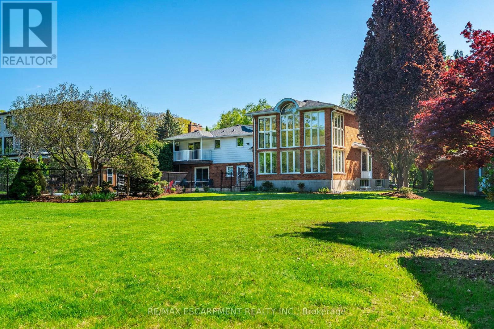 Photo 46 of 887 Montgomery Drive, Hamilton ON